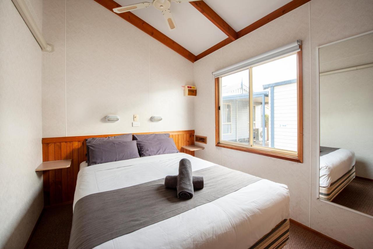 Wallaroo Beachfront Tourist Park Екстер'єр фото