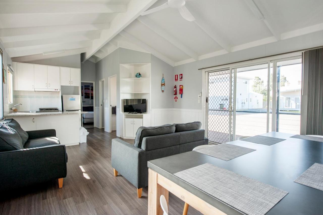 Wallaroo Beachfront Tourist Park Екстер'єр фото